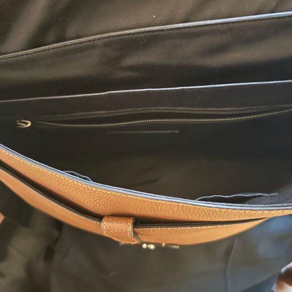 Gently Loved Hudson Messenger In Natural Leather - Picture 5 of 7